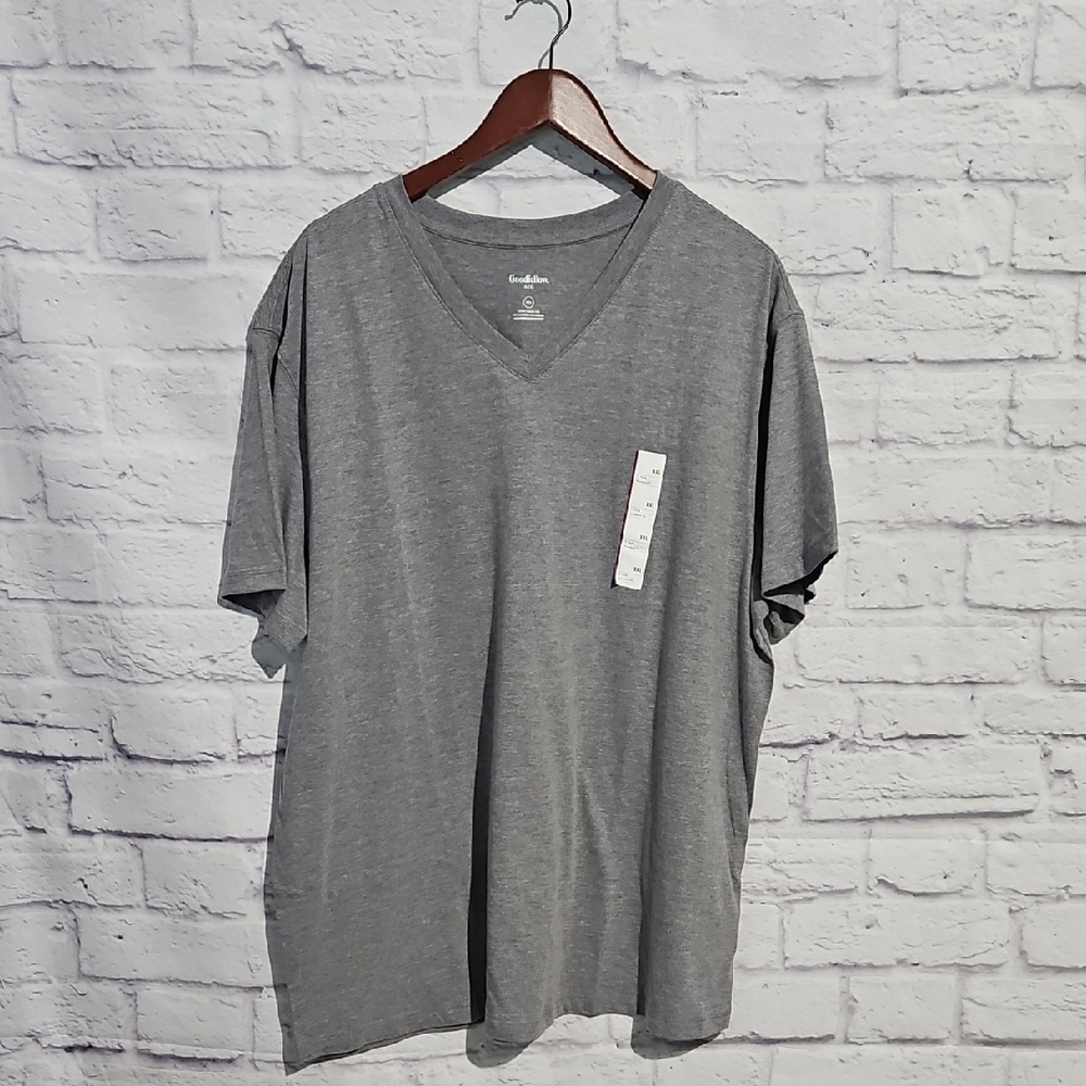 Goodfellow & Co Gray V-Neck Short Sleeve Tee